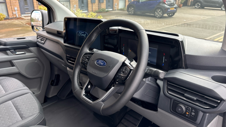 Ford Transit Custom E-320 L1 Rwd 100kW 65kWh H1 Van Limited Auto